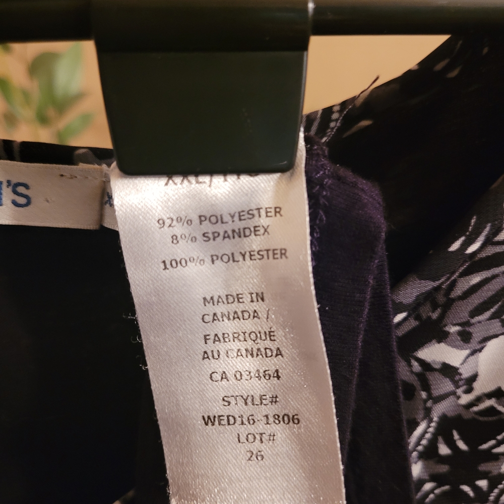 Ricki's Plus Black and Gray Patterned Sleeveless Top - Picture 7 of 7
